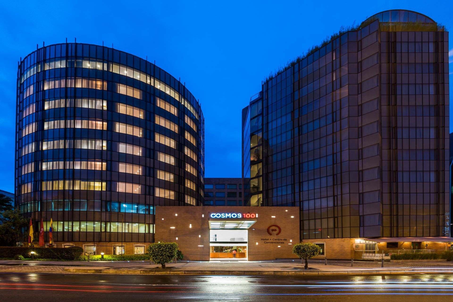 exterior-cosmos-100-3